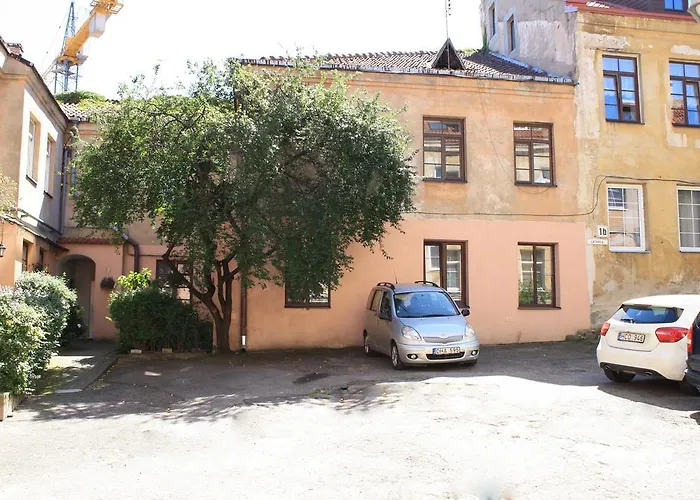 Town Hall Square Apartman *